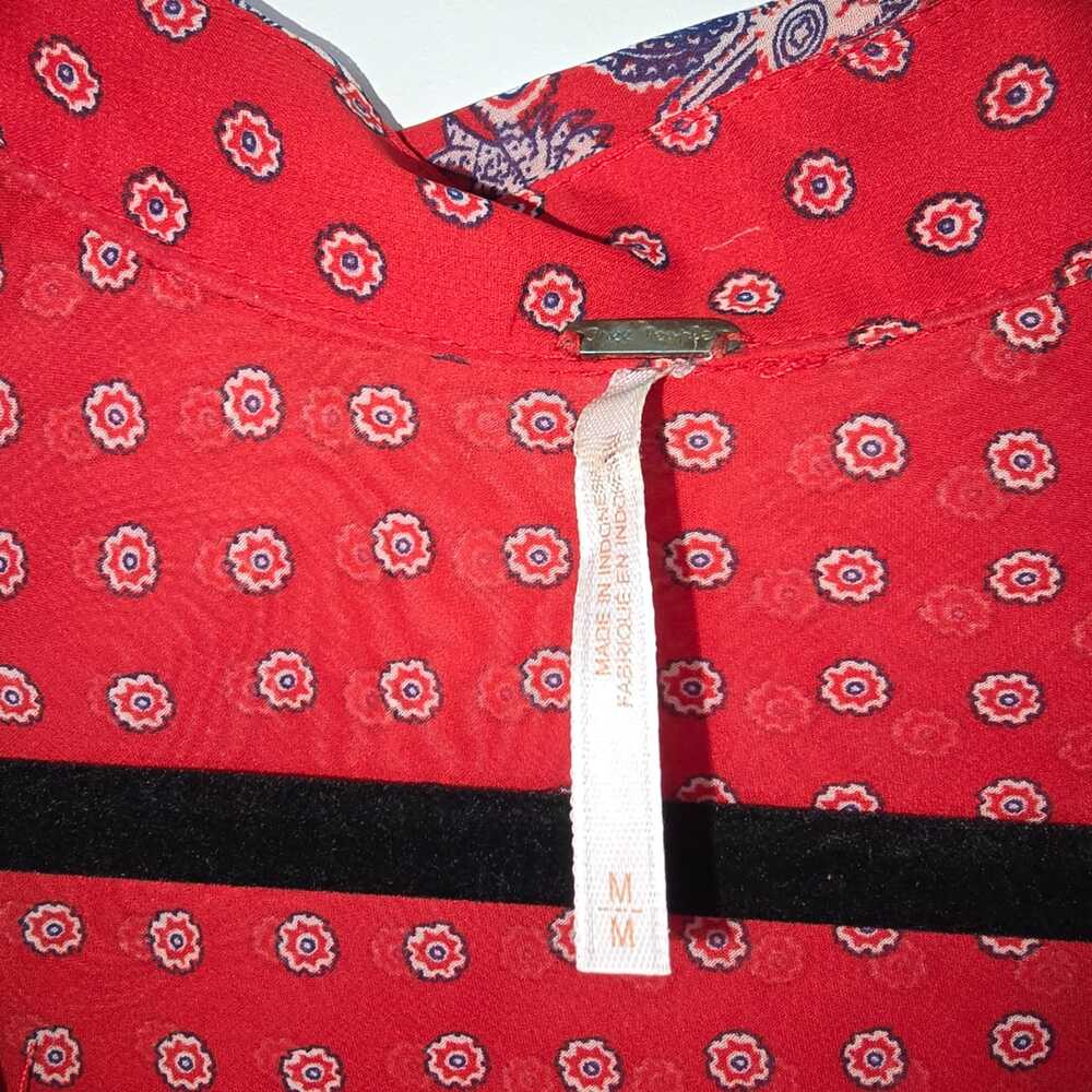 Free People Red Semi-Sheer Bohemian Print Blouse M Paisley Festival Bandana - Picture 8 of 9